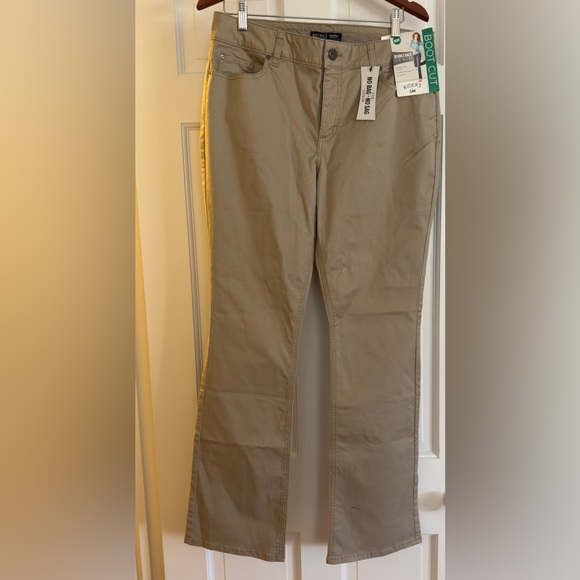 NWT Lee Riders - Picture 2 of 3